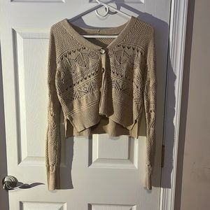 Cropped cardigan with buttons